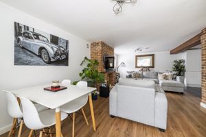 Photo 27- click for photo gallery